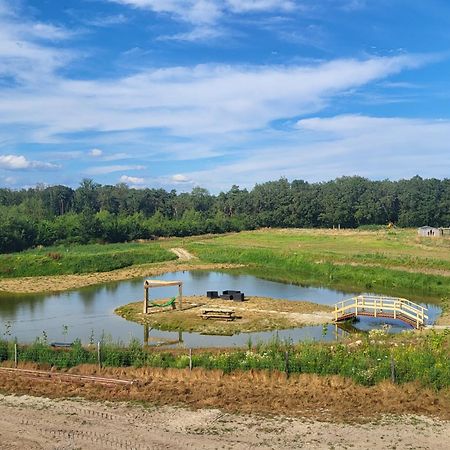 Hoeve Twente - De Bonte Specht Villa Heythuysen Bagian luar foto
