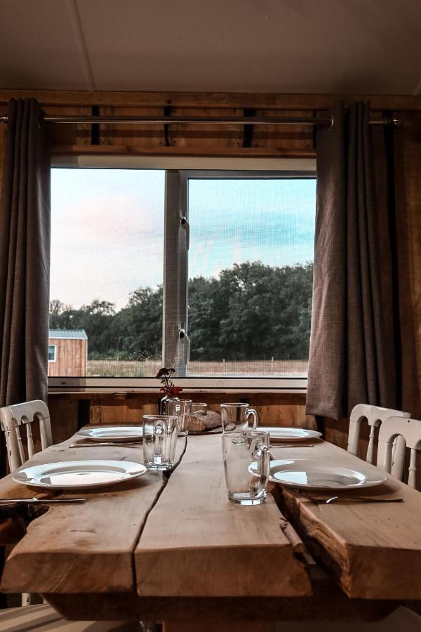 Hoeve Twente - De Bonte Specht Villa Heythuysen Bagian luar foto