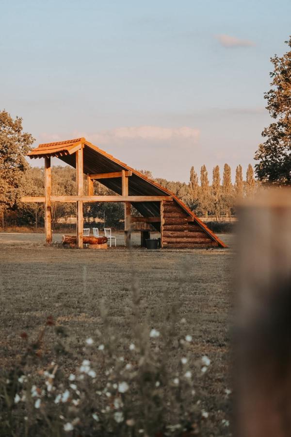 Hoeve Twente - De Bonte Specht Villa Heythuysen Bagian luar foto